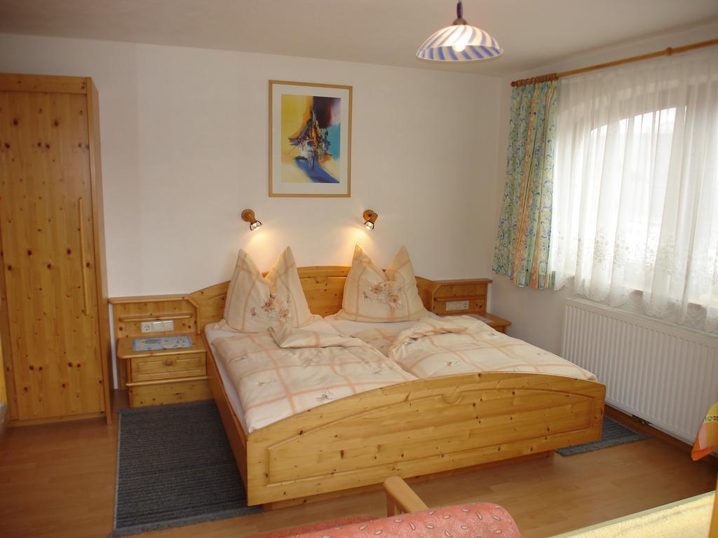Ferienhaus u. Appartement Knauss Schladming Extérieur photo